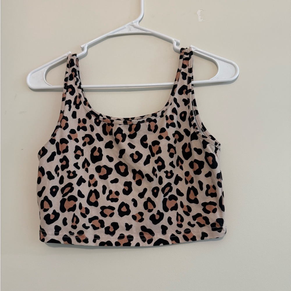 cropped tank top